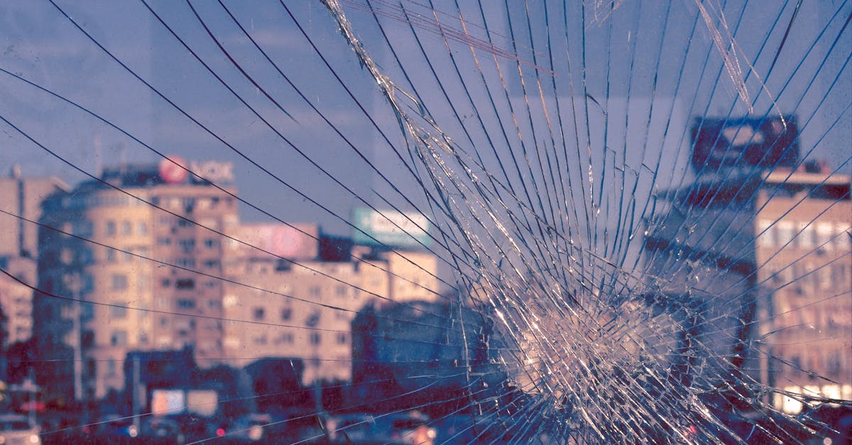 Benefits of Glare Reduction for Office Environments with Window Tinting