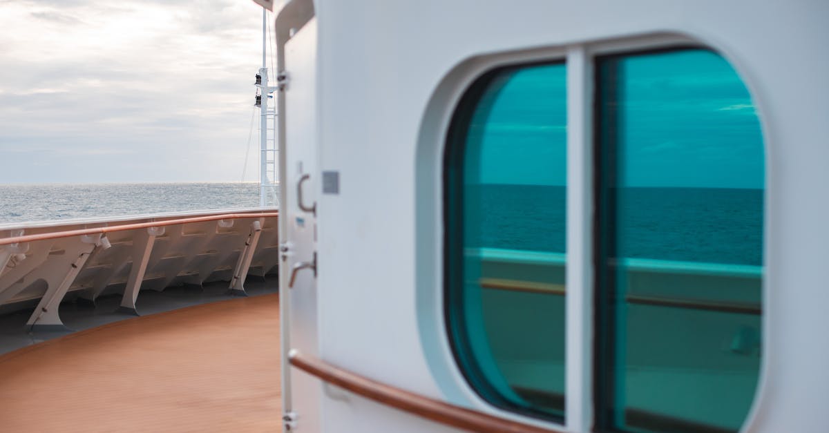 Understanding the Advantages of Ceramic Window Tinting in Adelaide